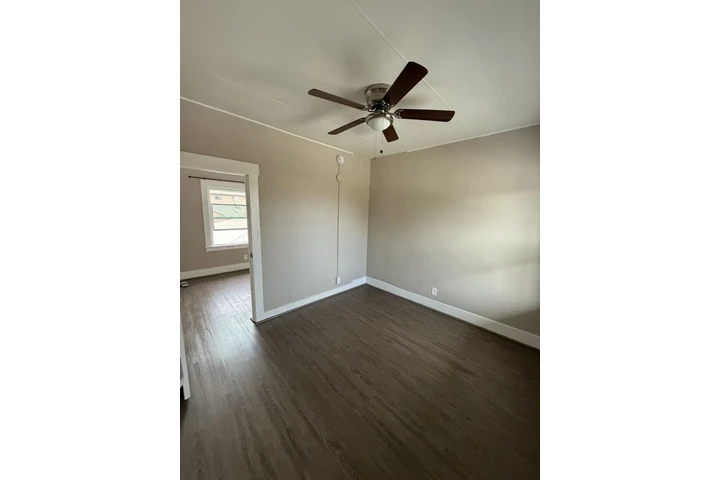 $1600 : Wilmington -Apto de 1 recamara image 1