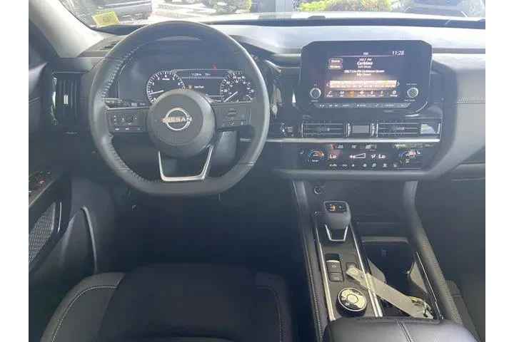 $30371 : Nissan Pathfinder 2025 AWD S image 10