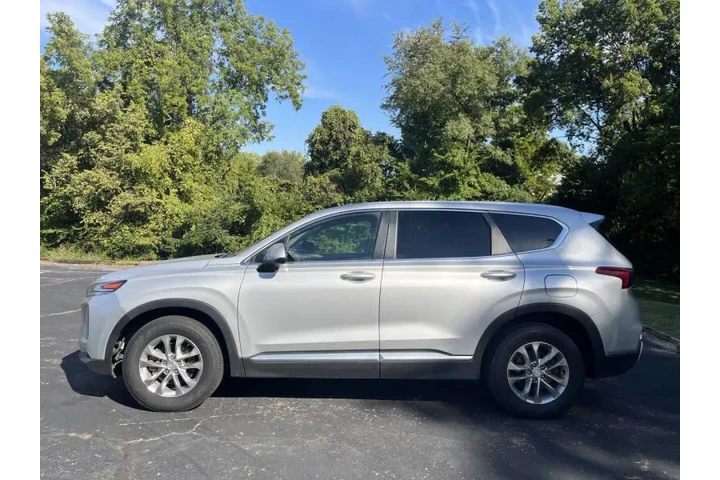 $10999 : 2019 Santa Fe SE 2.4L image 7