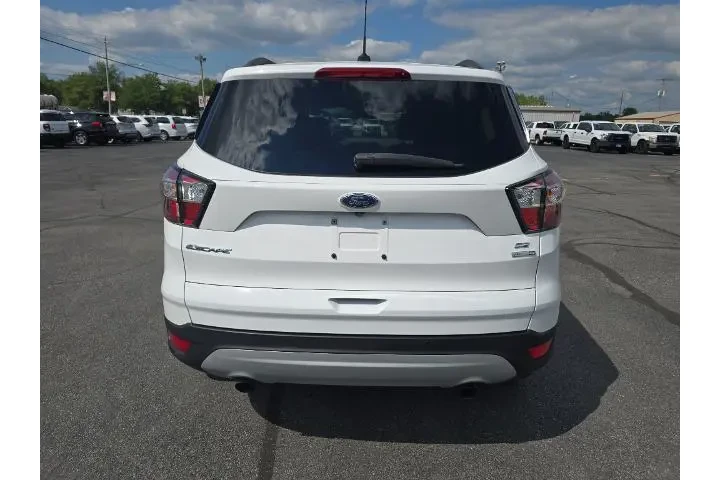 $14995 : Ford Escape 2017 AWD SE 4dr image 7