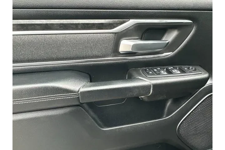 $26990 : Ram 1500 2019 4x2 Big Horn 4 image 10