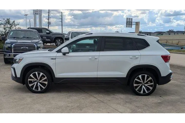 $21295 : Volkswagen Taos 2024 SE 4dr image 6