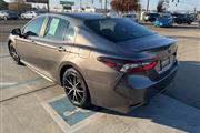 $23999 : 2021 Camry SE thumbnail