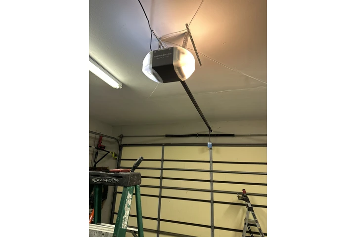 Garage Door services image 3