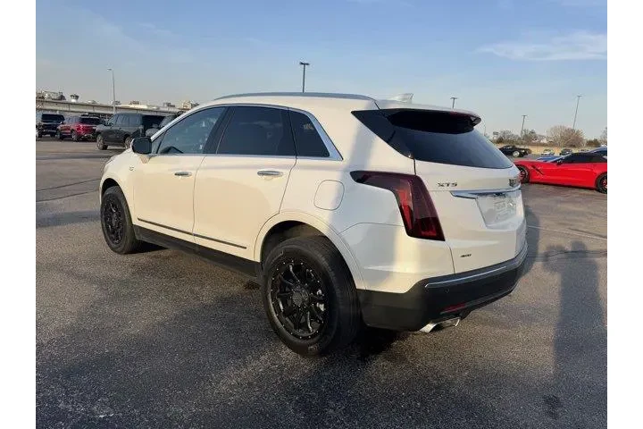 $27982 : Cadillac XT5 2021 4x4 Luxury image 5