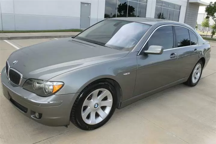 $4000 : 2006 BMW 750Li Sedan image 2