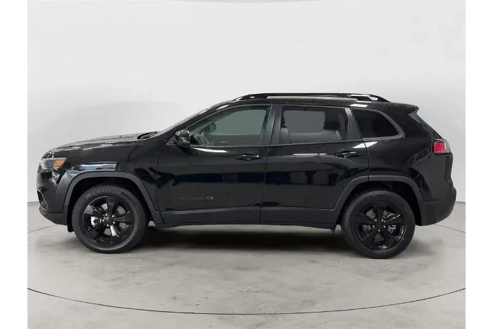 $17479 : Jeep Cherokee 2021 4x4 Latit image 2