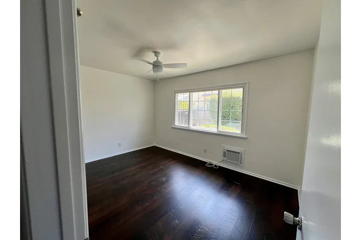 $900 : ¡¡¡HOGAR EN PAZ!!! image 3