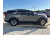 $29995 : Ford Explorer 2021 AWD ST 4d thumbnail
