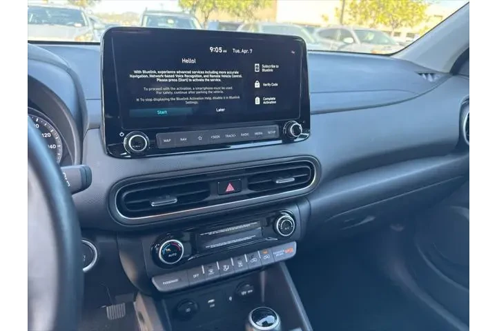 $19995 : Hyundai KONA 2023 SEL 4dr Cr image 8