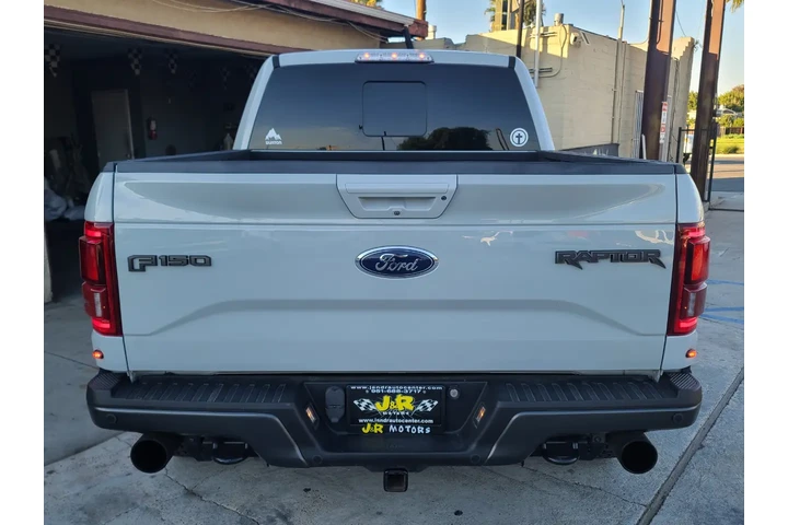 $38995 : 2017 F-150 Raptor SuperCrew 4 image 5