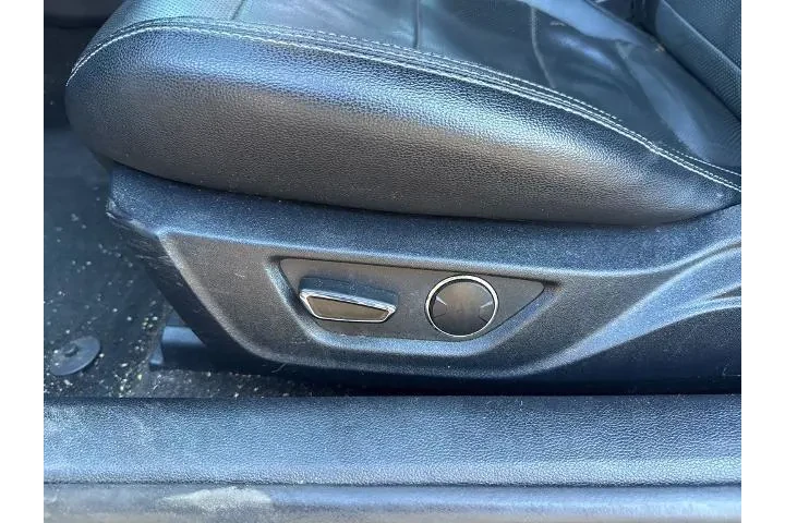 $14869 : Ford Mustang 2018 EcoBoost P image 9