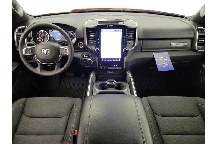 $39998 : Ram 1500 2025 4x4 Big Horn 4 image 9