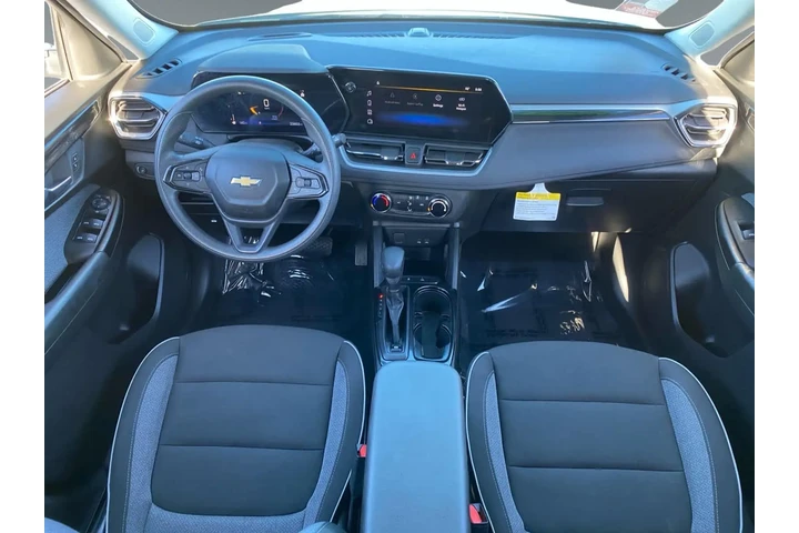 $23300 : Chevrolet Trailblazer 2024 L image 10