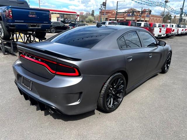$38299 : 2017 Charger R/T Scat Pack RWD image 5
