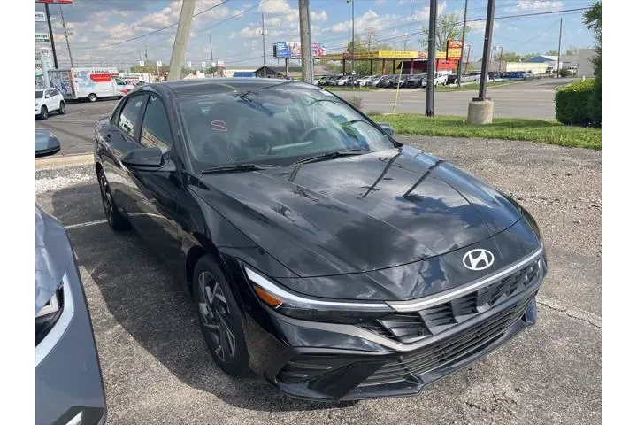 $21233 : Hyundai ELANTRA 2025 SEL Spo image 3