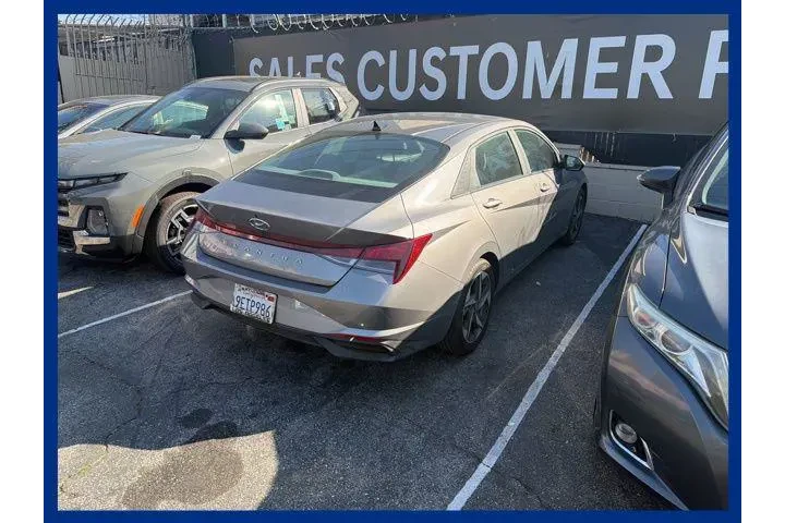 $24880 : Hyundai ELANTRA 2023 SEL 4dr image 7