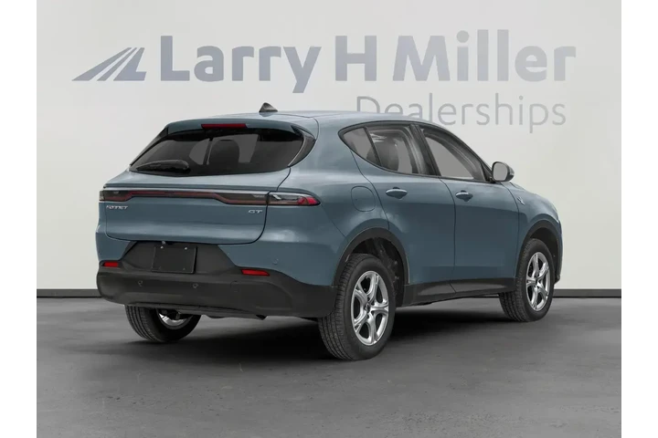 $25861 : Dodge Hornet 2024 AWD GT 4dr image 2