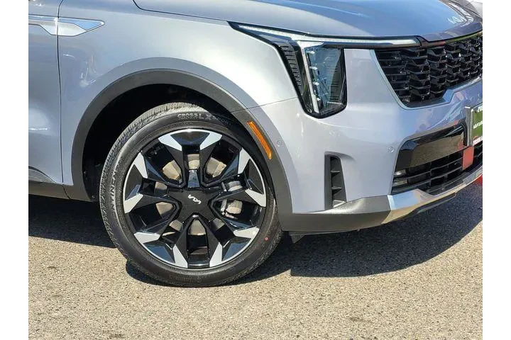 $35977 : Kia Sorento 2025 SX 4dr SUV image 6