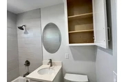 $1050 : One bedroom room decent apartm thumbnail