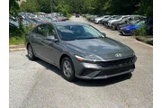 $19320 : Hyundai ELANTRA 2025 SE 4dr thumbnail