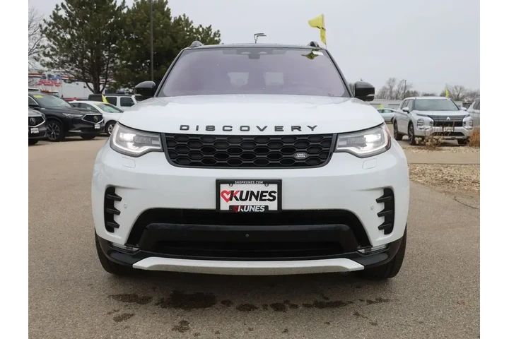 $29990 : Land Rover Discovery 2022 AW image 3