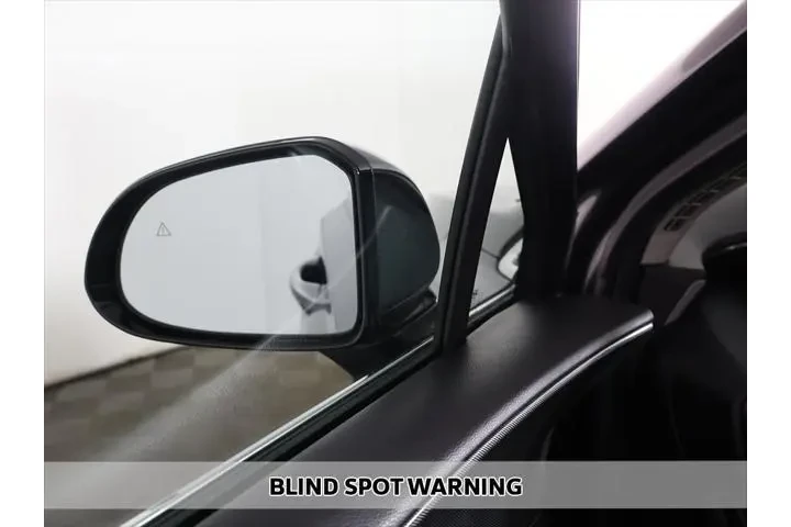 $21793 : Hyundai SANTA FE 2023 AWD SE image 5