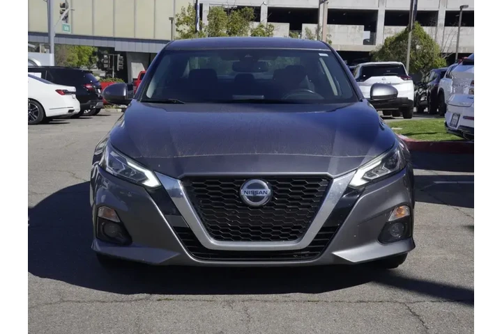 $15150 : Nissan Altima 2020 2.5 SL 4d image 6