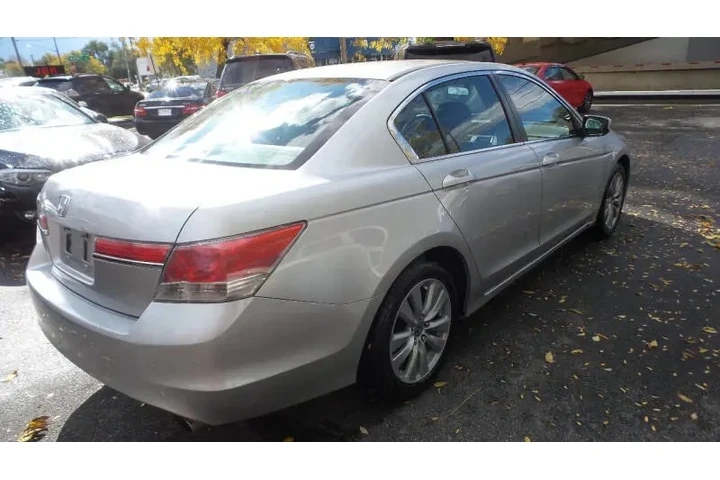$6700 : 2011 Accord EX image 6