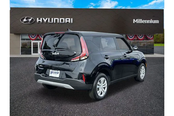 $16999 : Kia Soul 2023 LX 4dr Crossov image 5