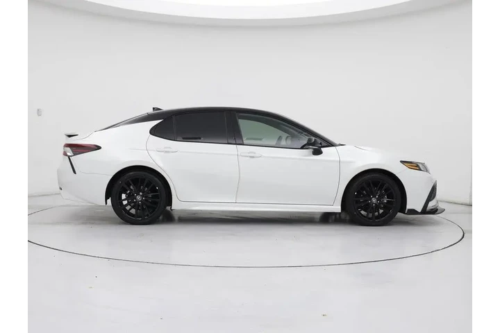 $34998 : Toyota Camry Hybrid 2024 XSE image 7