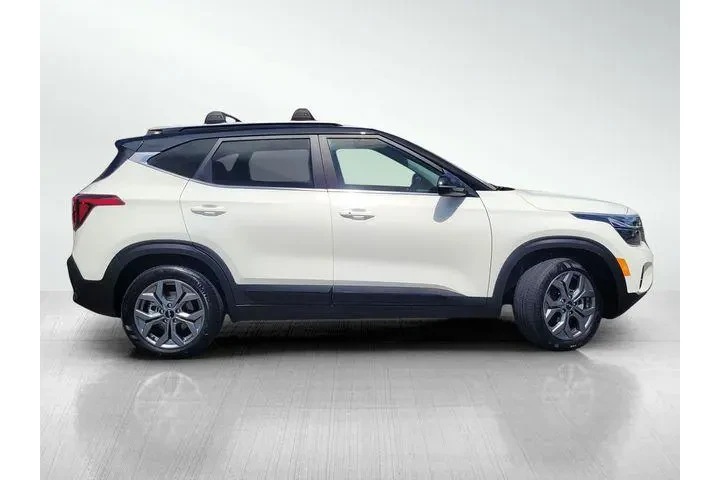 $24269 : Kia Seltos 2024 AWD S 4dr SU image 3