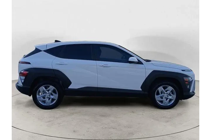 $23999 : Hyundai KONA 2026 SE 4dr SUV image 6