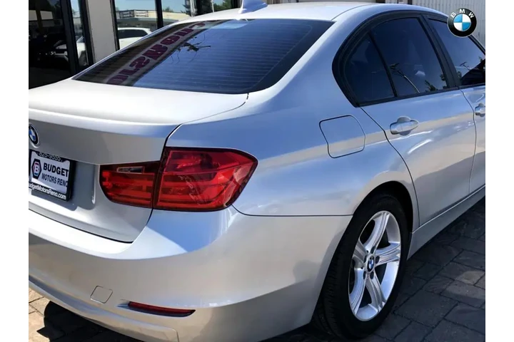 $10990 : 2015 BMW 3-Series 320i Sedan image 2