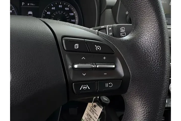 $20166 : Hyundai KONA 2023 AWD SE 4dr image 8