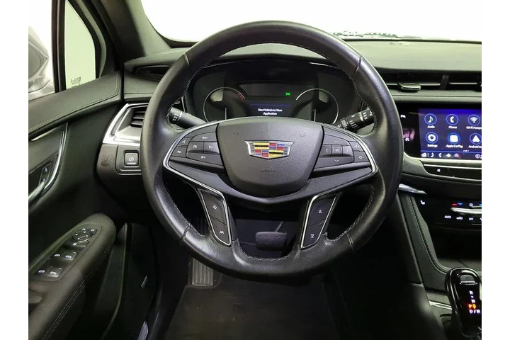 $25998 : Cadillac XT5 2023 Luxury 4dr image 10
