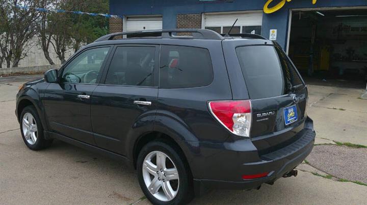 $8999 : 2010 Forester 2.5X Premium image 9