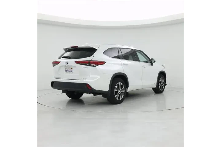 $37998 : Toyota Highlander Hybrid 202 image 8