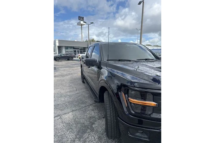 $37990 : Ford F-150 2024 4x2 STX 4dr image 2