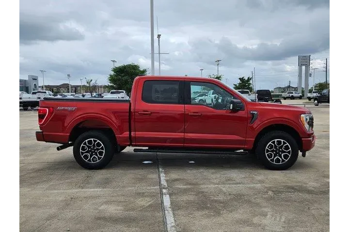 $39925 : Ford F-150 2023 4x4 XLT 4dr image 2