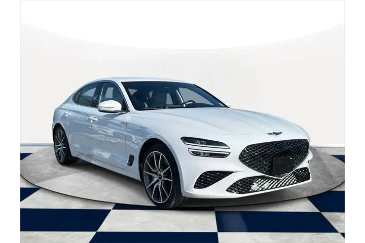 $35500 : Genesis G70 2024 2.5T Standa image 1