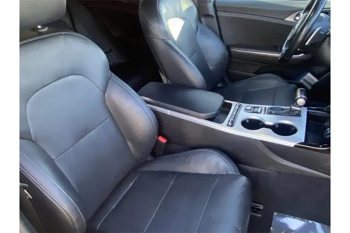 $25995 : Kia Stinger 2020 GT1 4dr Sed image 10