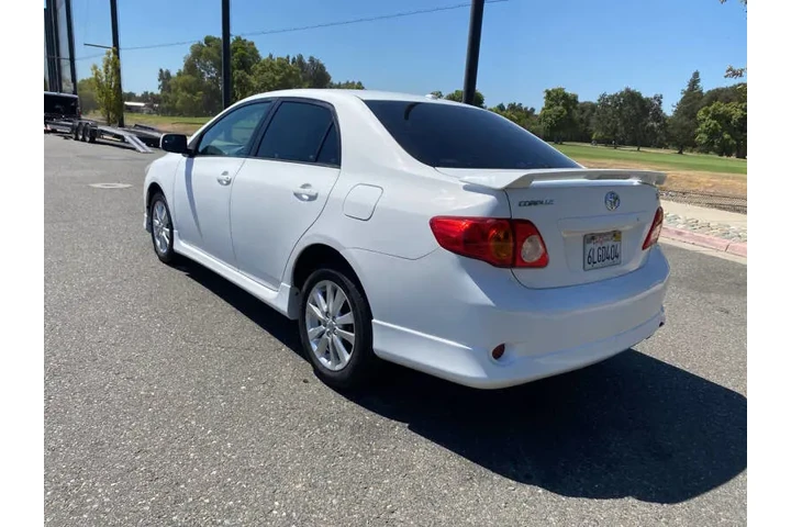 $9995 : 2010 Corolla S image 6