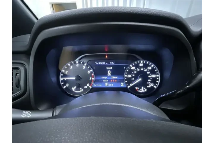 $39995 : Nissan Titan 2023 4x4 SV 4dr image 6