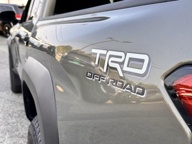 $54100 : 2024 Tacoma TRD Off-Road image 10