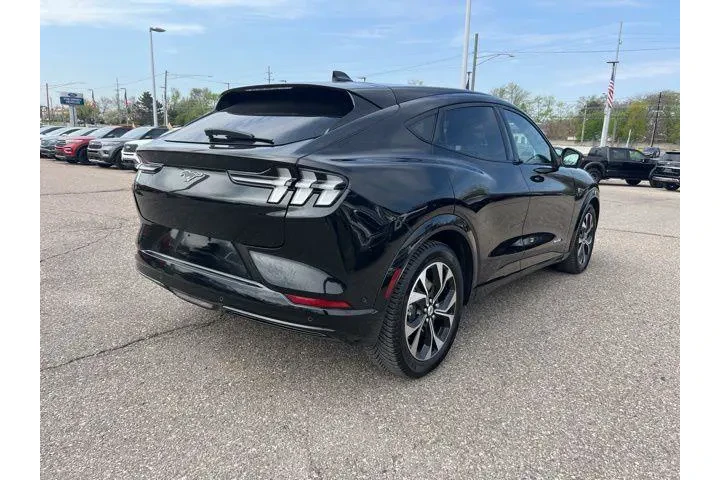 $26615 : Ford Mustang Mach-E 2022 Pre image 4