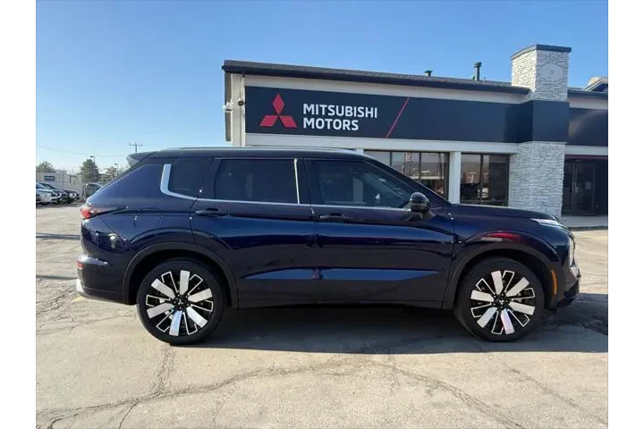 $31995 : Mitsubishi Outlander 2025 AW image 8