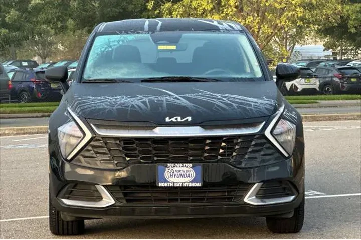 $17590 : Kia Sportage 2023 LX 4dr SUV image 9
