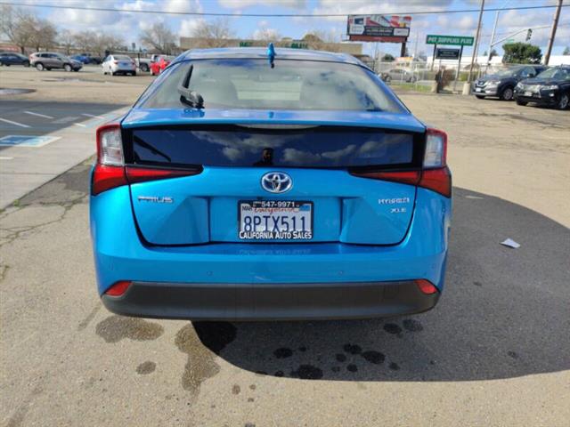 $21999 : 2020 Prius XLE image 5