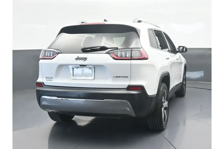 $15810 : Jeep Cherokee 2019 Limited 4 image 5